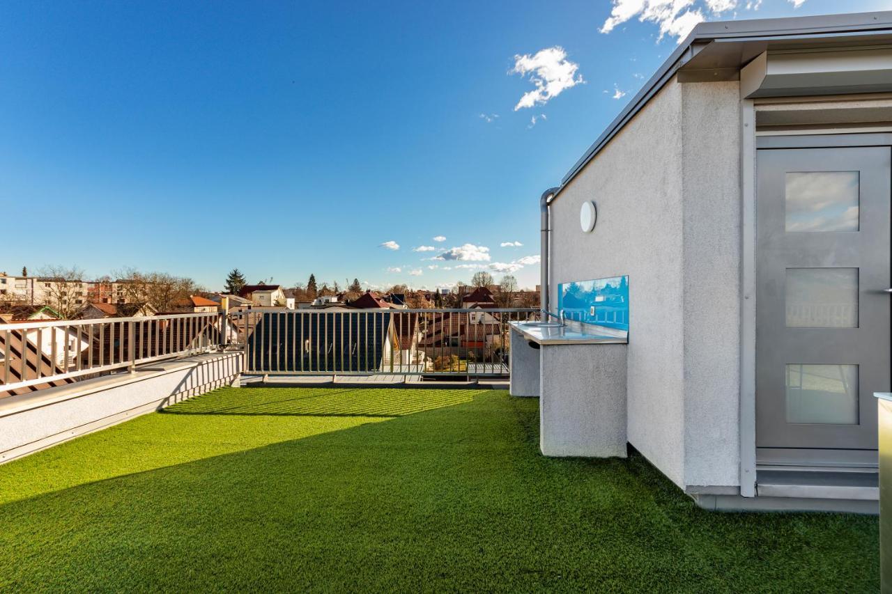 Contemporary Apartment With Rooftop Terrace In Maribor Dış mekan fotoğraf